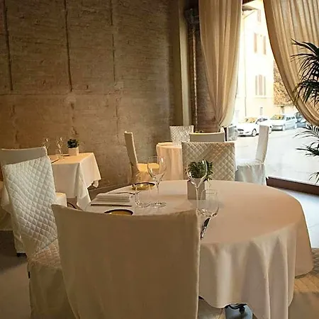 Del Vecchio Mulino Hotel *